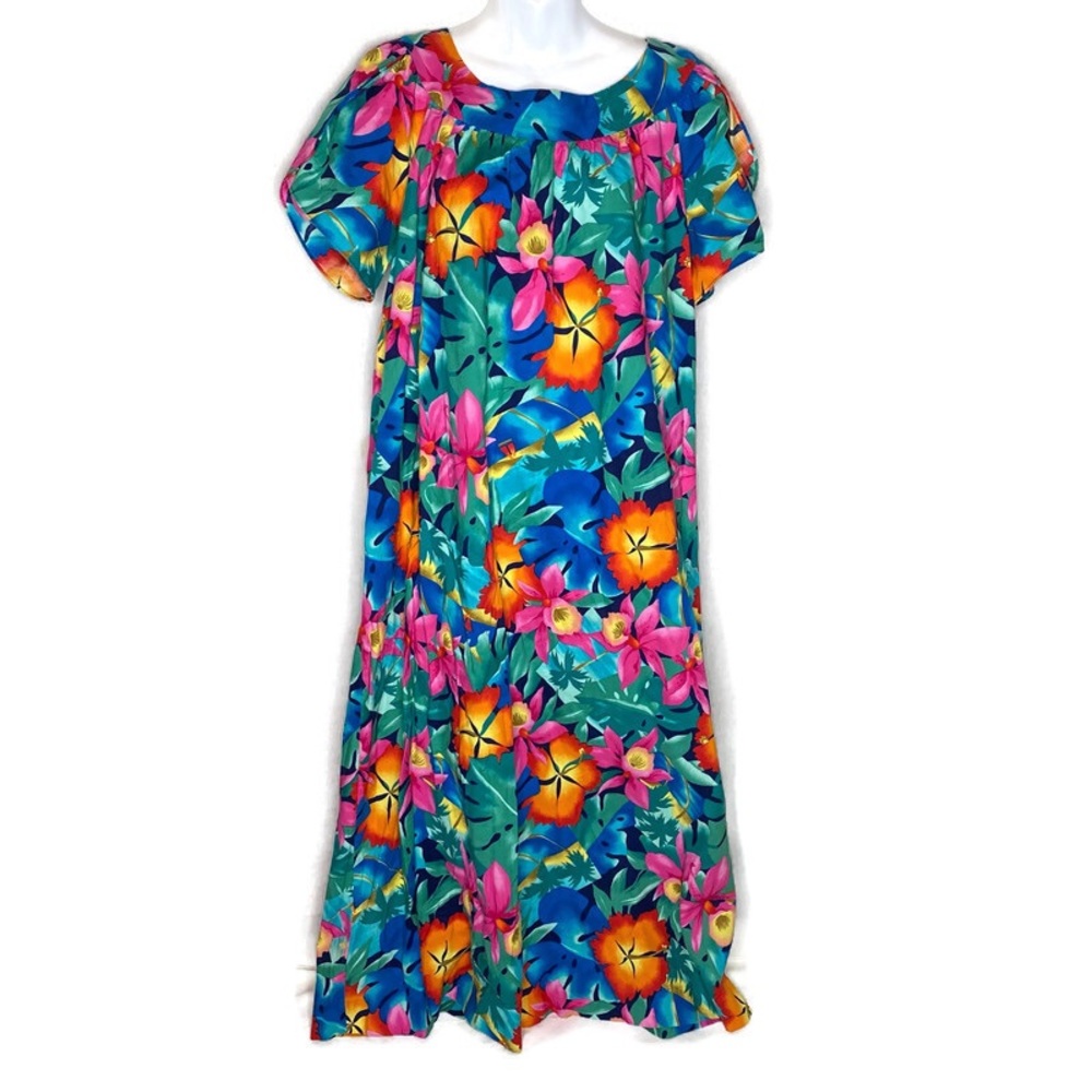 Hawaiian Tropical Hibiscus Tulip Sleeve Muu Muu